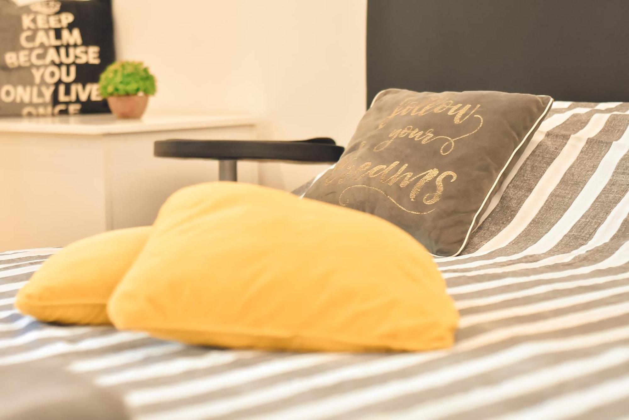 Hedonist Spa-ablok 1 Apartment Belgrade