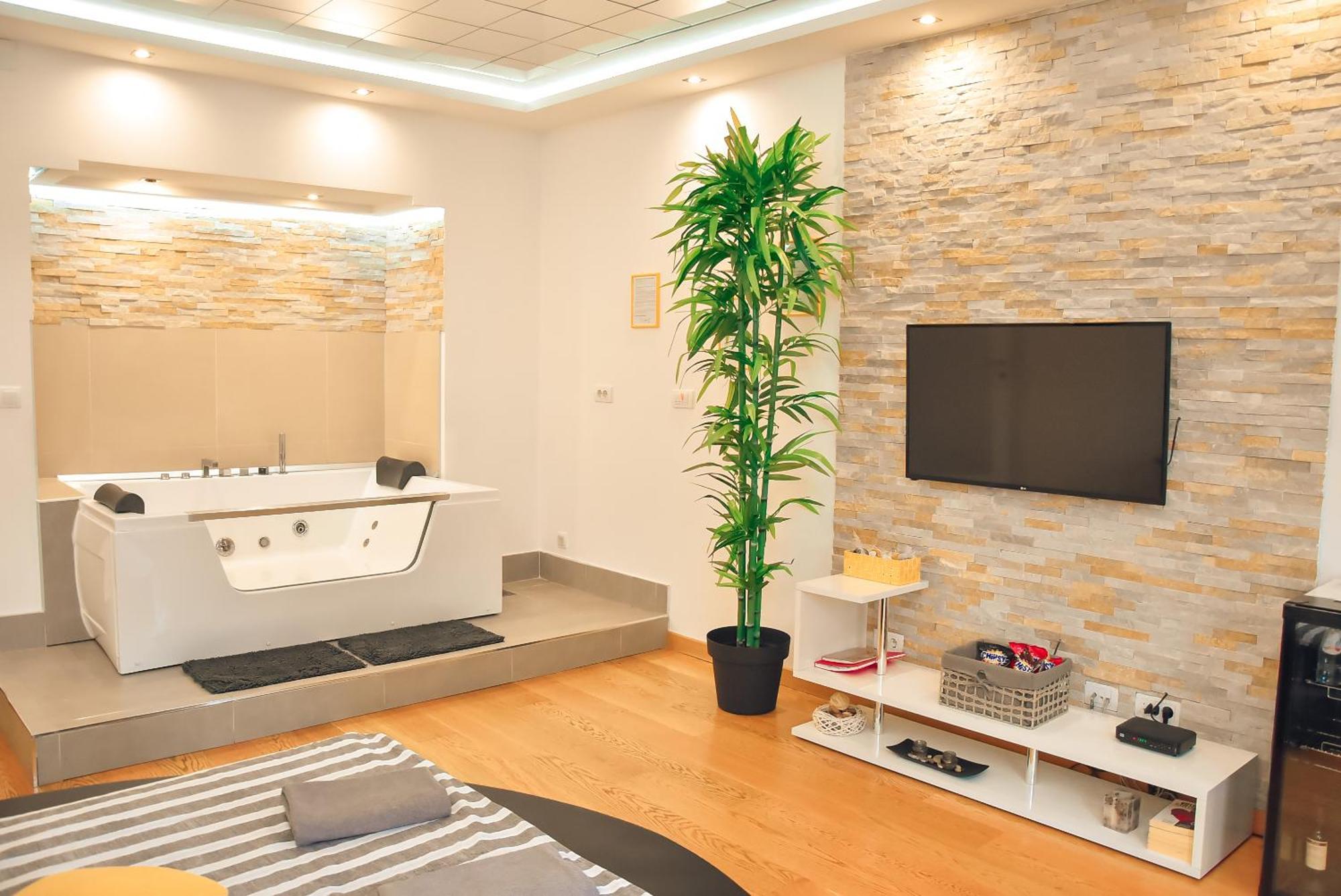 Hedonist Spa-ablok 1 Apartment Belgrade