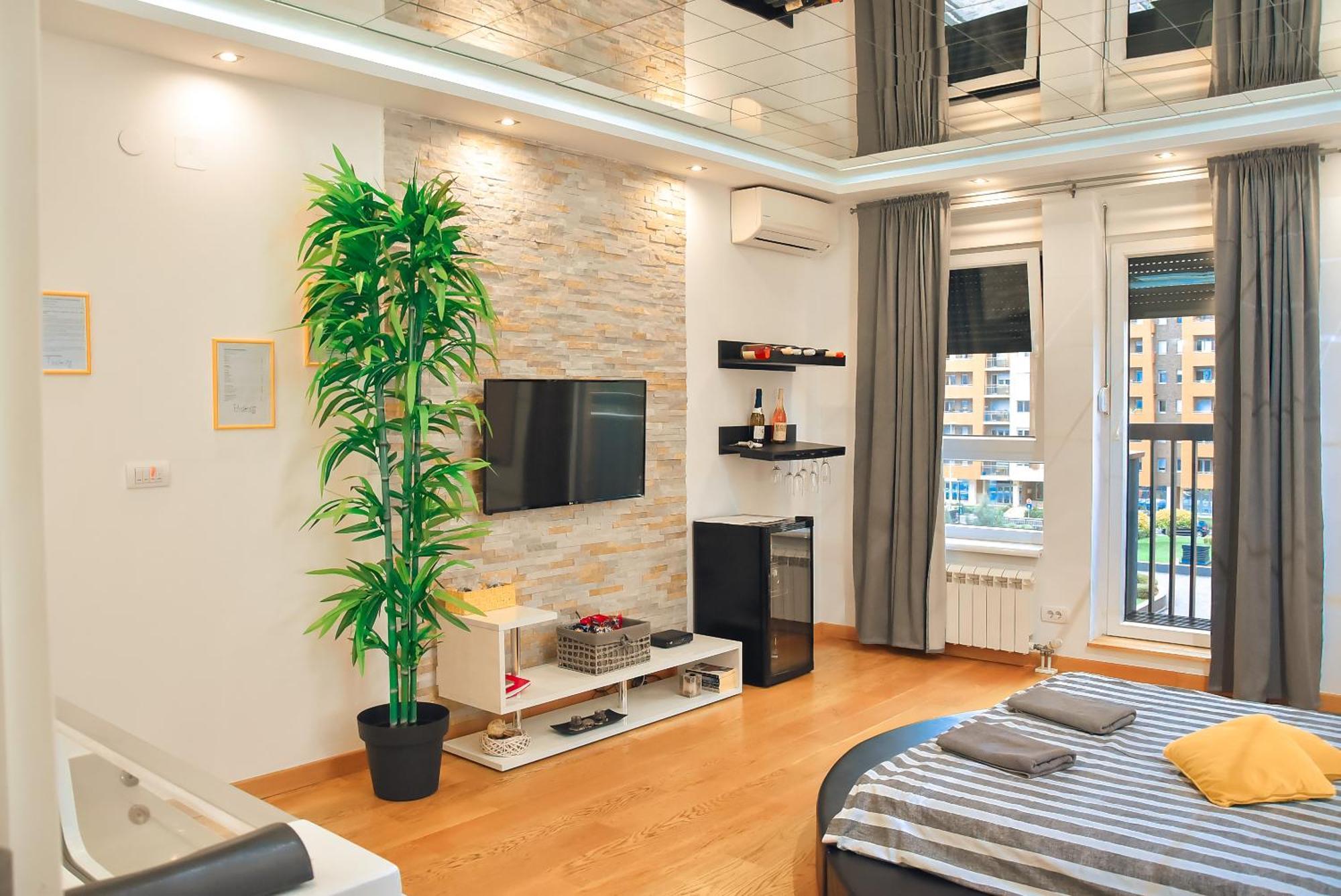 Hedonist Spa-ablok 1 *